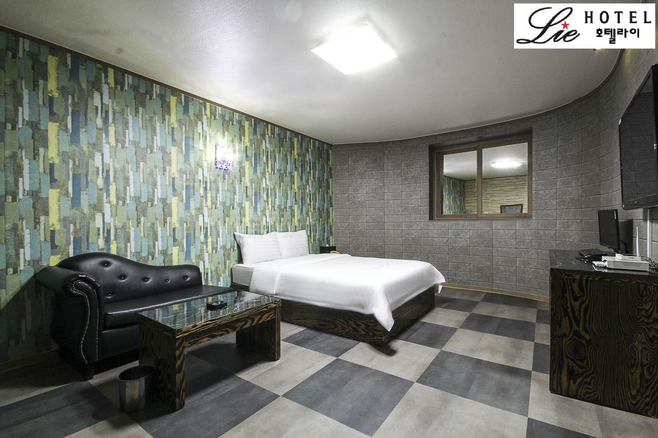 גאוז'ה Hotel Lie מראה חיצוני תמונה