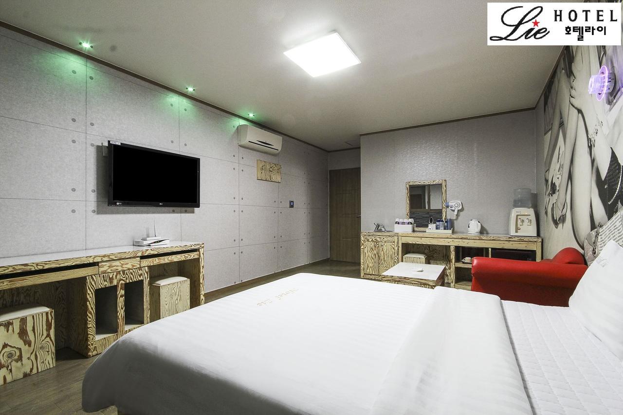 גאוז'ה Hotel Lie מראה חיצוני תמונה