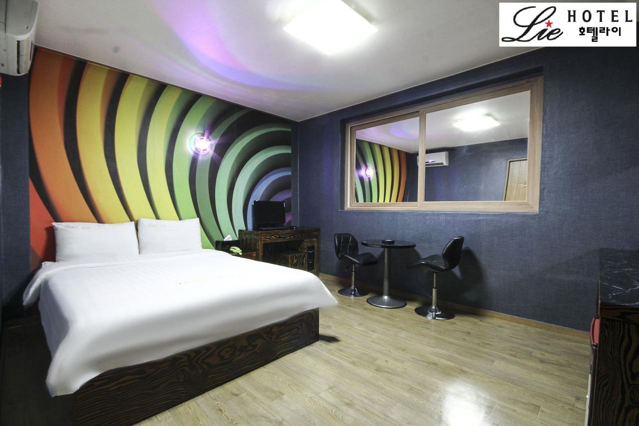 גאוז'ה Hotel Lie מראה חיצוני תמונה