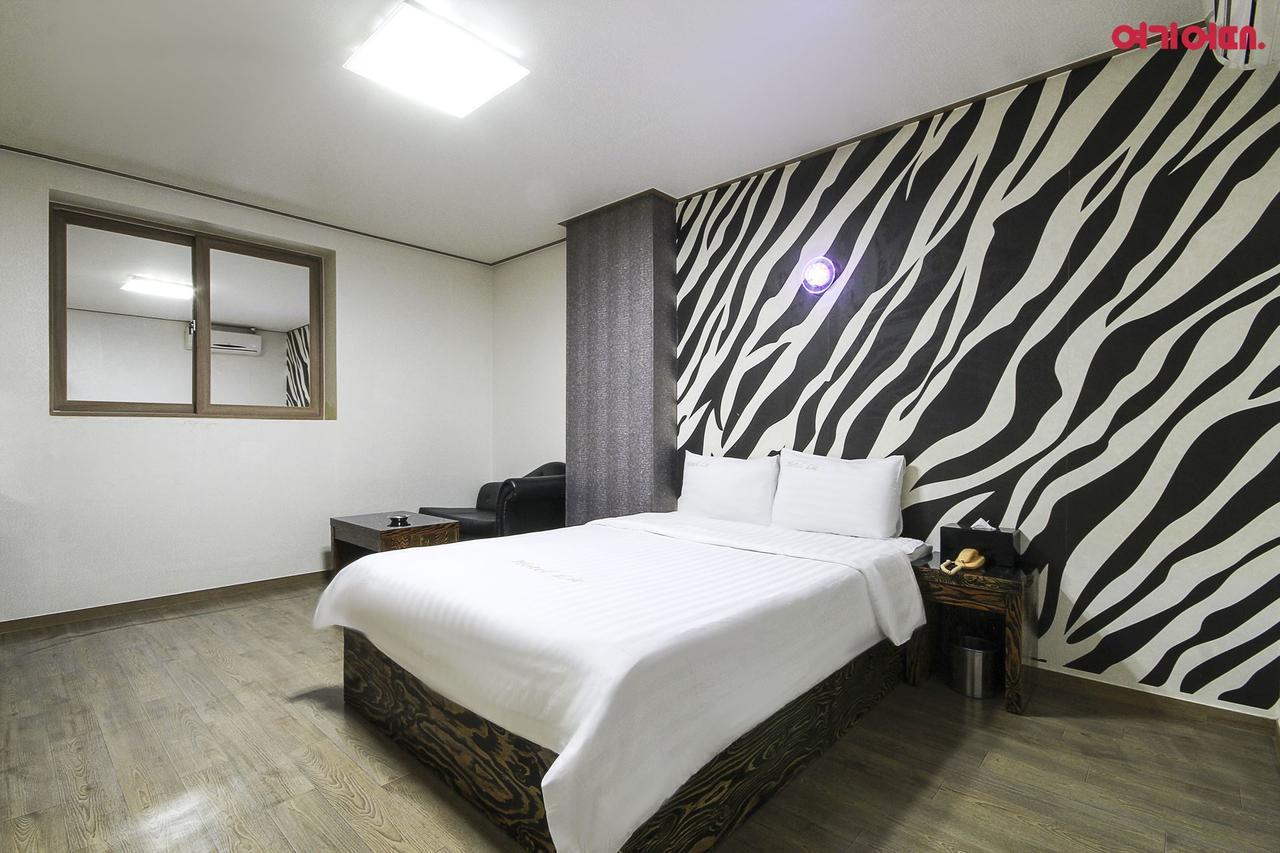 גאוז'ה Hotel Lie מראה חיצוני תמונה