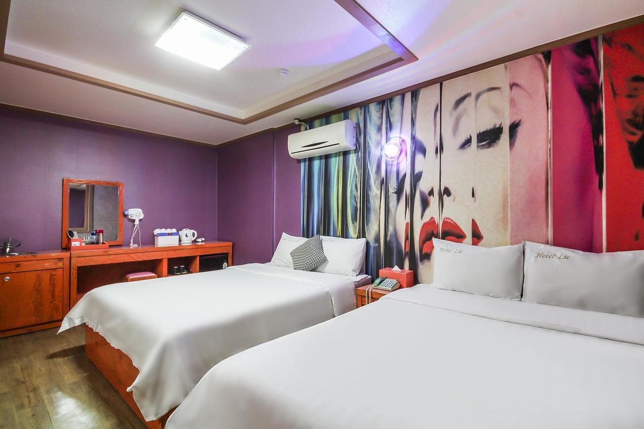 גאוז'ה Hotel Lie מראה חיצוני תמונה